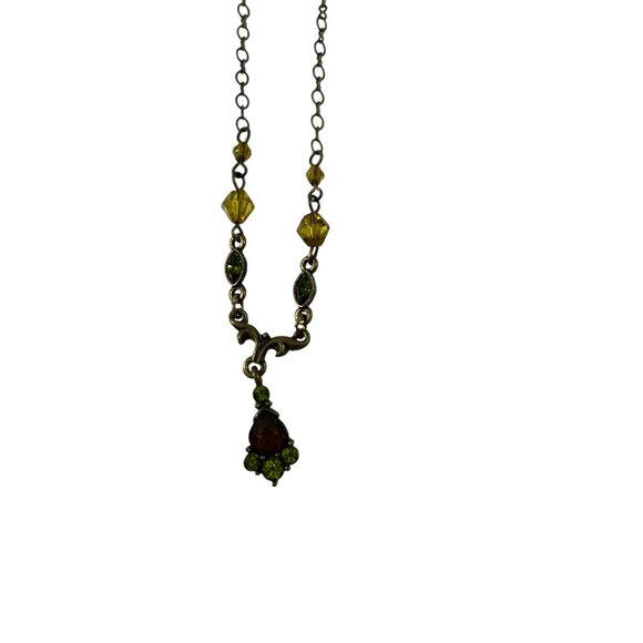 1928 Antiqued Brass Tone Necklace Green Rhinestones Amber Glass Teardrop Pendant - Picture 3 of 7